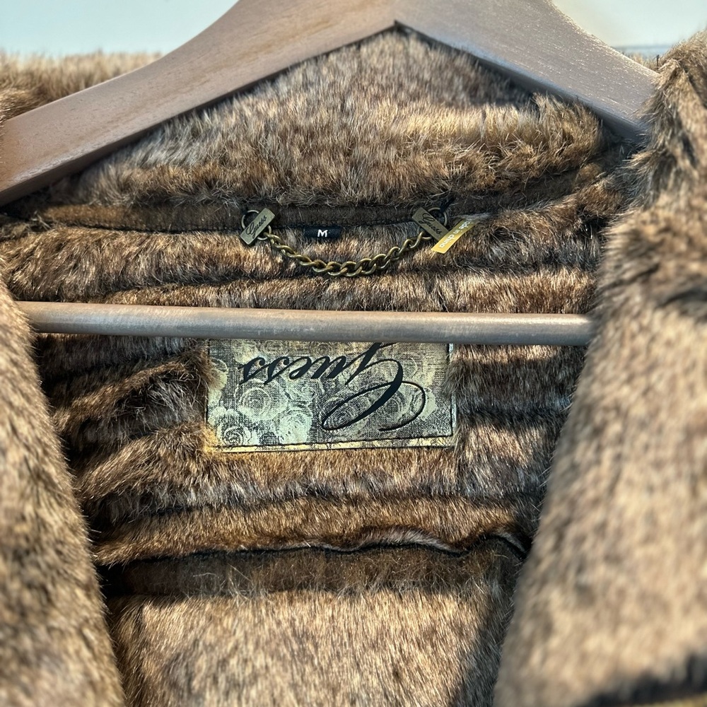 Jackets - Picture 2 of 5